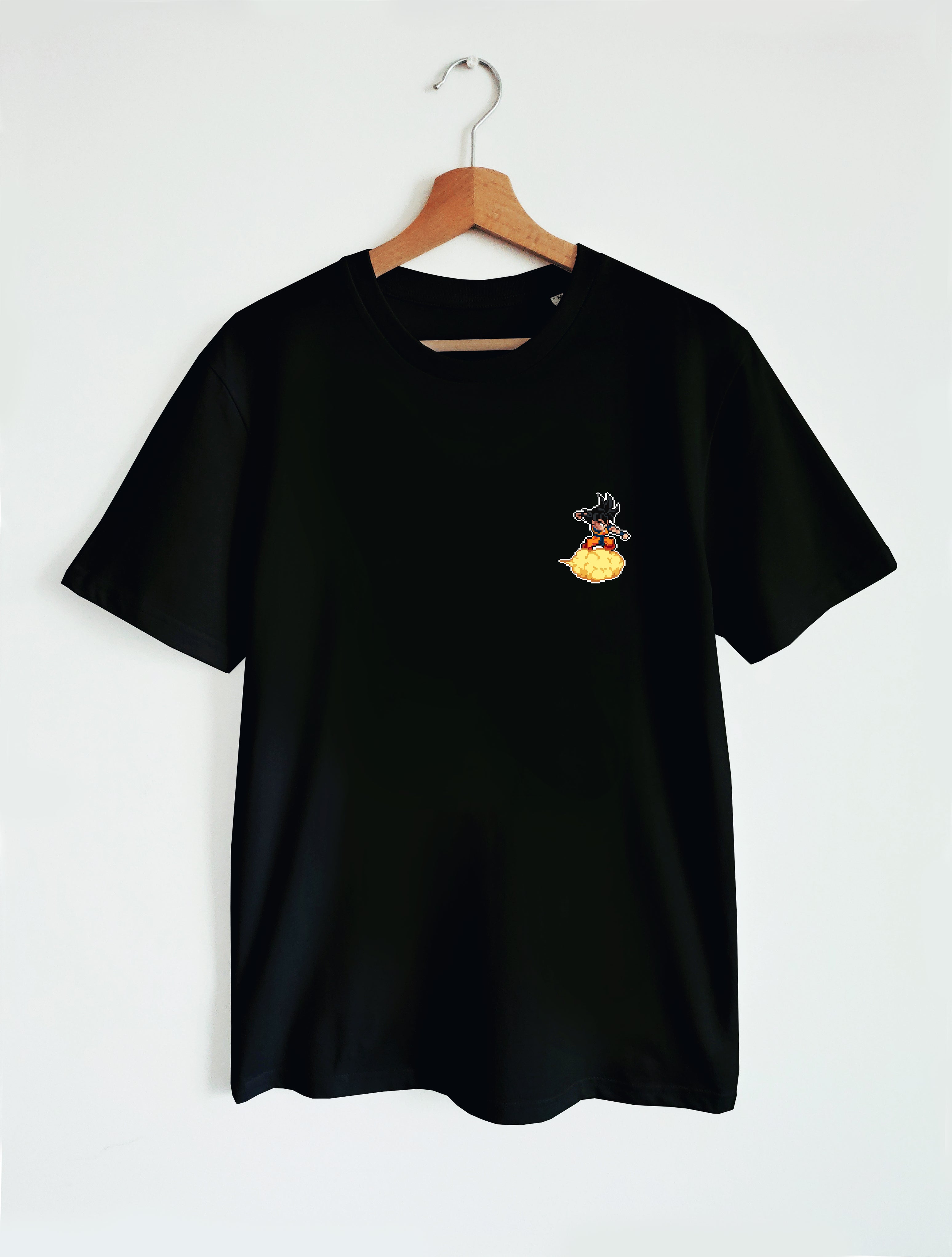 UNISEX T-SHIRT / DB - GOKU ON FLYING  NIMBUS