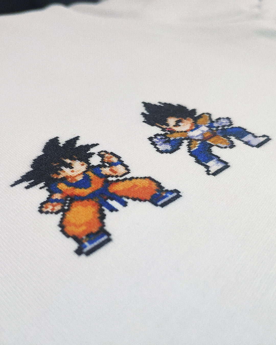 UNISEX T-SHIRT / DB - GOKU VS VEGETA